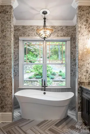 $1,795,000 | 104 Mossridge Court, Flat Rock, NC 28731