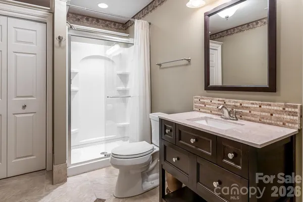 $1,795,000 | 104 Mossridge Court, Flat Rock, NC 28731