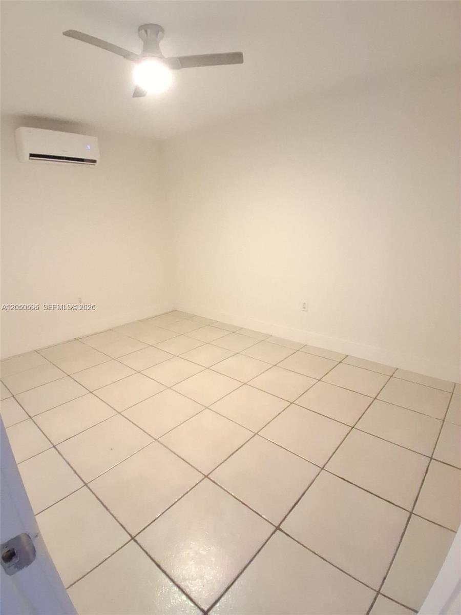 1231 Southwest 136th Place, Unit B Miami, FL 33184 - Photo 7 of 14