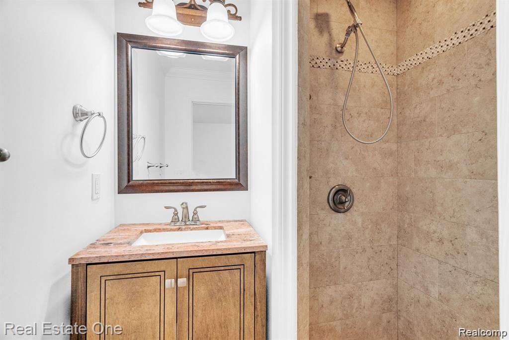 50500 Card Road Macomb, MI 48044 - Photo 22 of 26