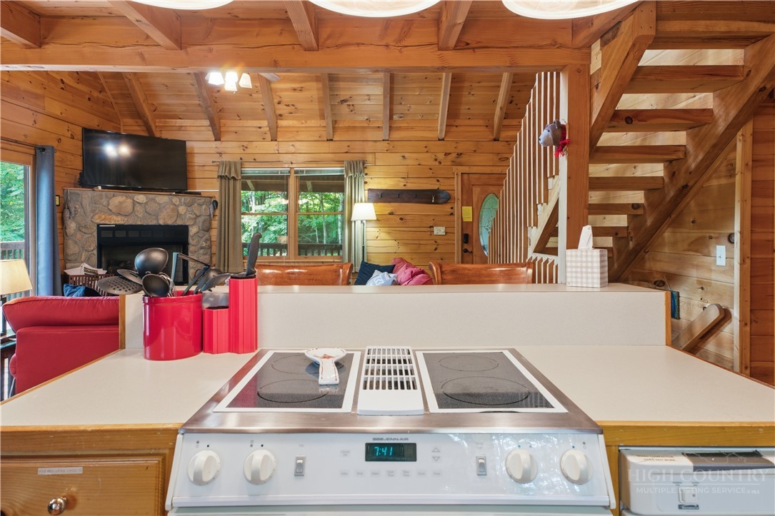 181 Enchanted Woods Road Seven Devils, NC 28604 - Photo 9 of 28