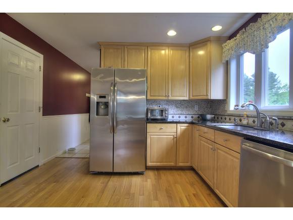 20 Stonehedge Road Windham, NH 03087 - Photo 7 of 34