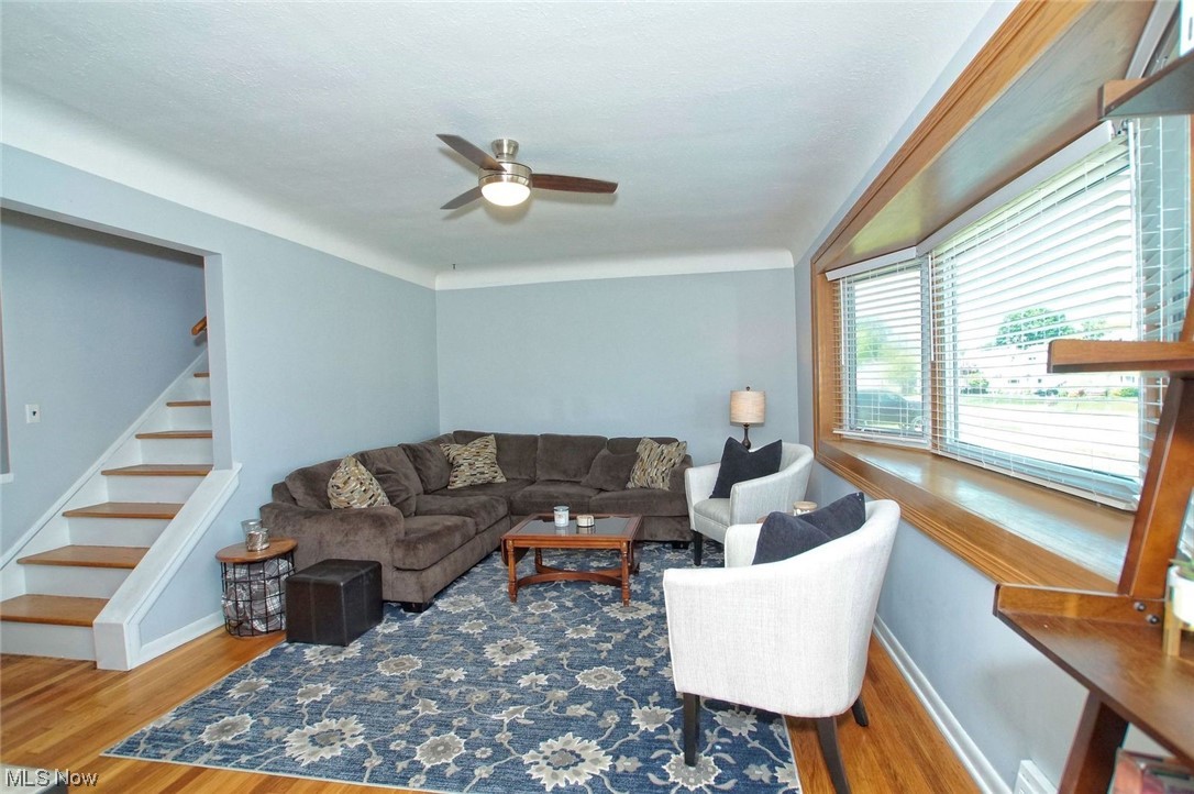 760 Pendley Road Willowick, OH 44095 - Photo 2 of 20