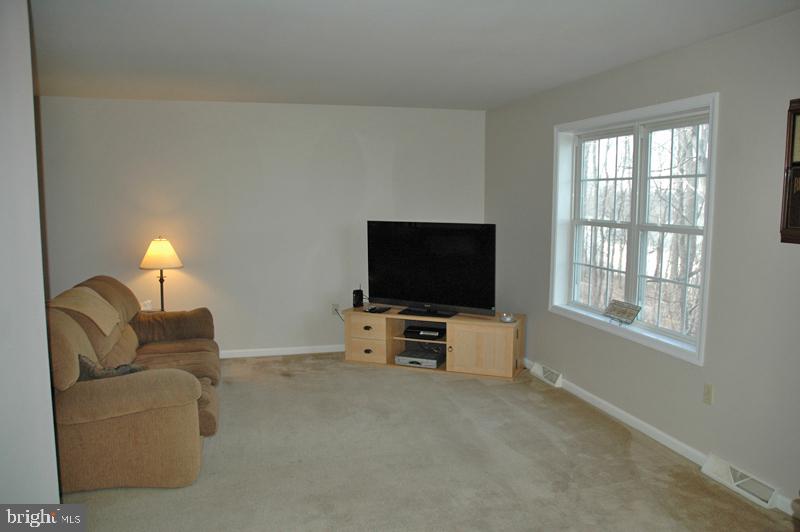 36 Heron Road Lititz, PA 17543 - Photo 7 of 19