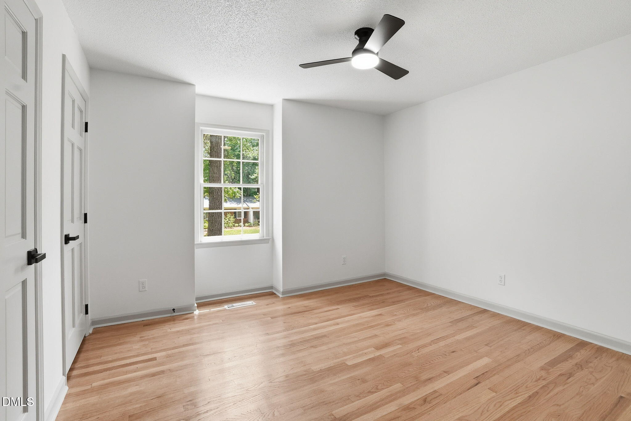 1429 Falls Church Road Raleigh, NC 27609 - Photo 51 of 72 1429 Falls Church Road-44