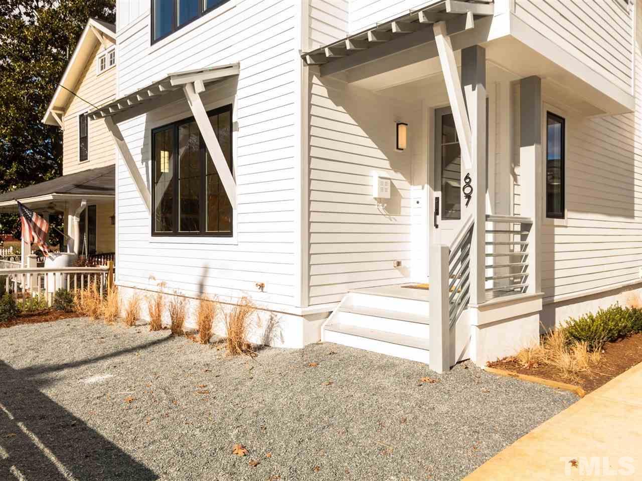 607 East Edenton Street Raleigh, NC 27601 - Photo 2 of 25