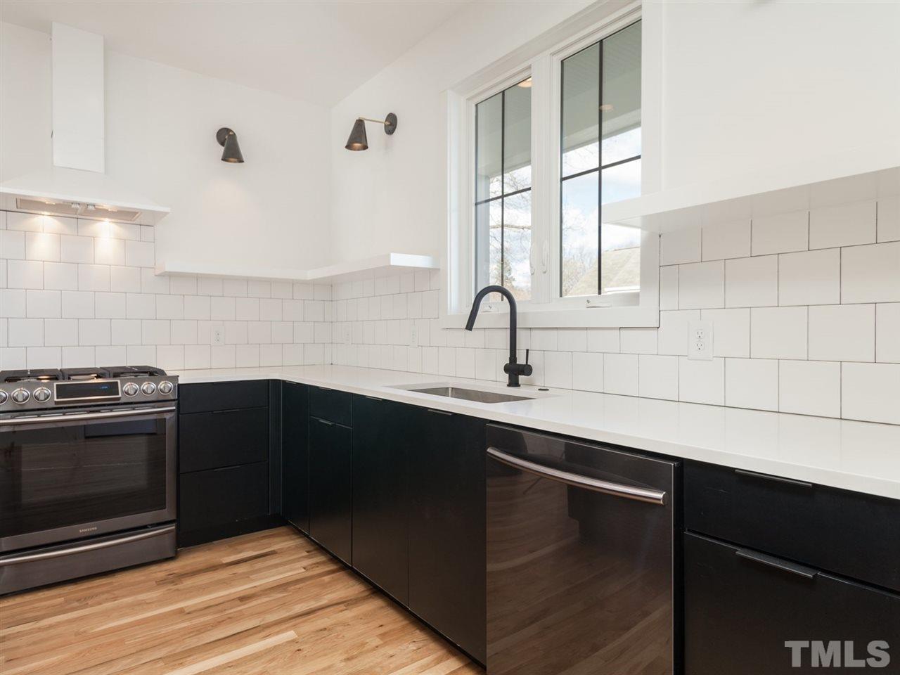 607 East Edenton Street Raleigh, NC 27601 - Photo 9 of 25