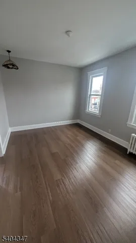 $2,500 | 22 Dean Street, Unit 2, West Orange, NJ 07052