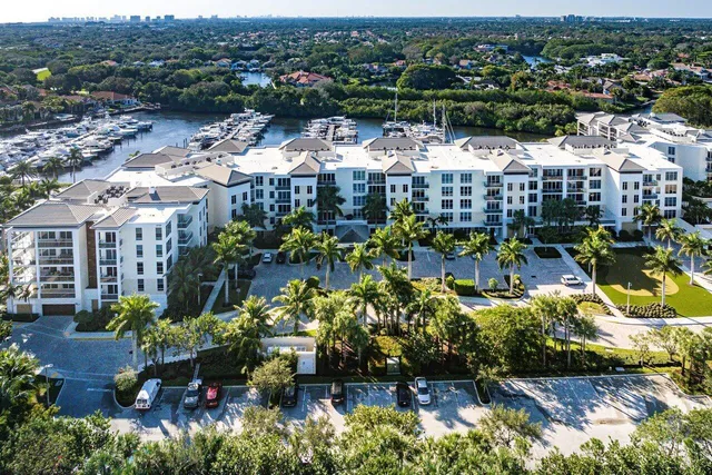 $2,795,000 | 2720 Donald Ross Road, Unit 301, Palm Beach Gardens, FL 33410