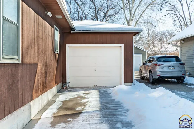 $205,000 | 1038 Southwest Randolph Avenue, Topeka, KS 66604