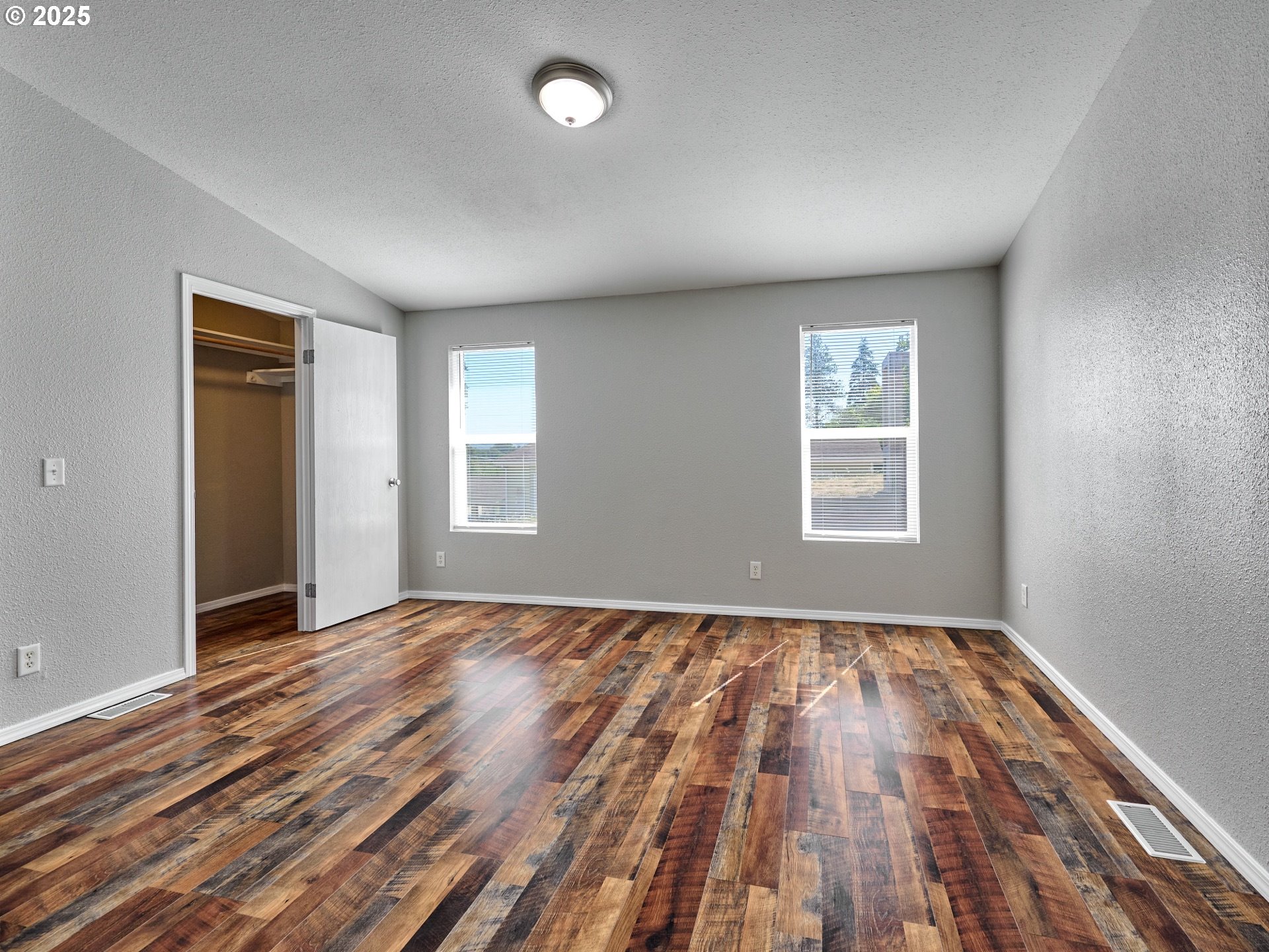 321 Southwest James Street Willamina, OR 97396 - Photo 13 of 30 Gallery Image 13