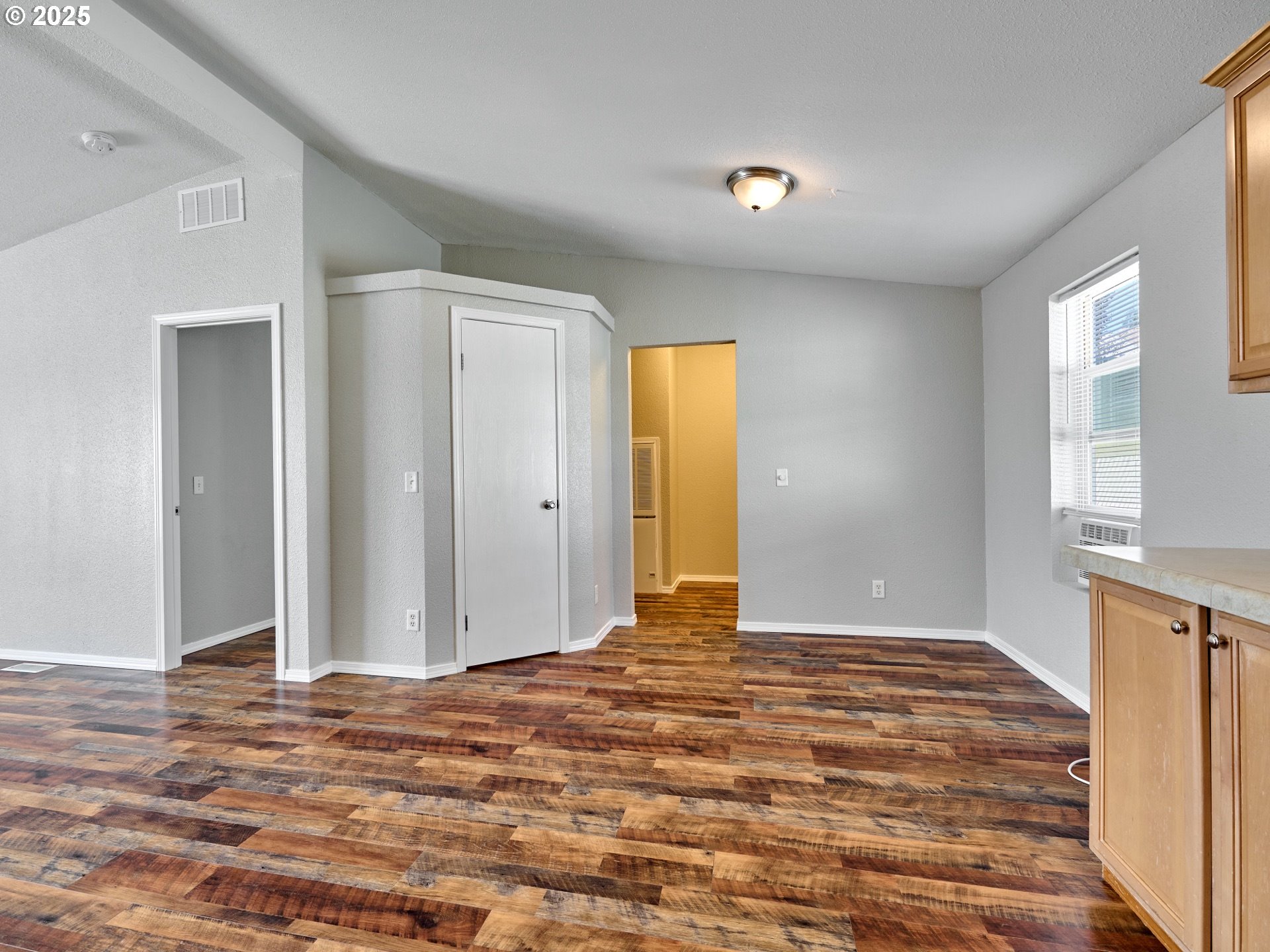 321 Southwest James Street Willamina, OR 97396 - Photo 10 of 30 Gallery Image 10