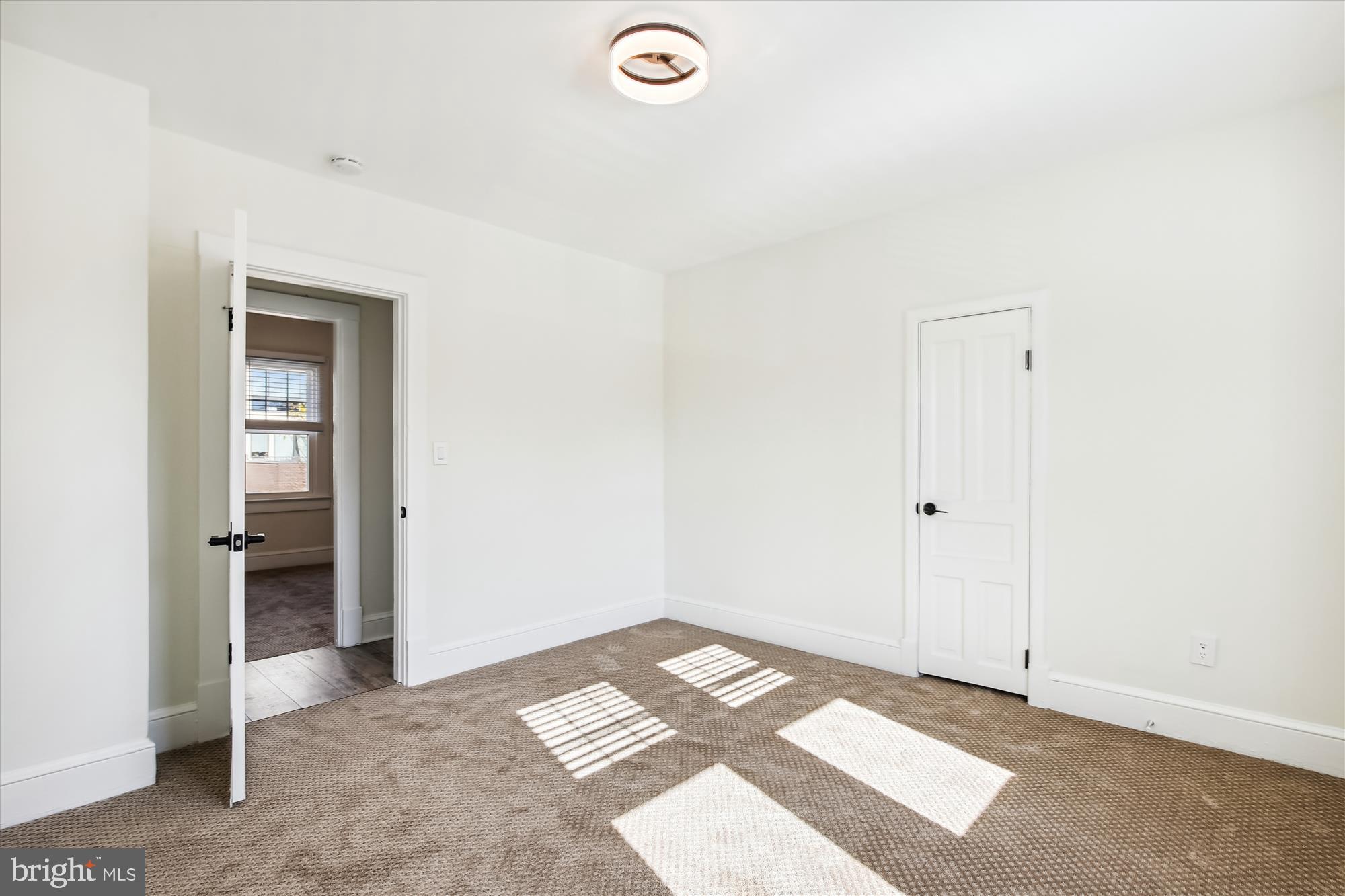 3107 9th Road North Arlington, VA 22201 - Photo 31 of 34 a view of room