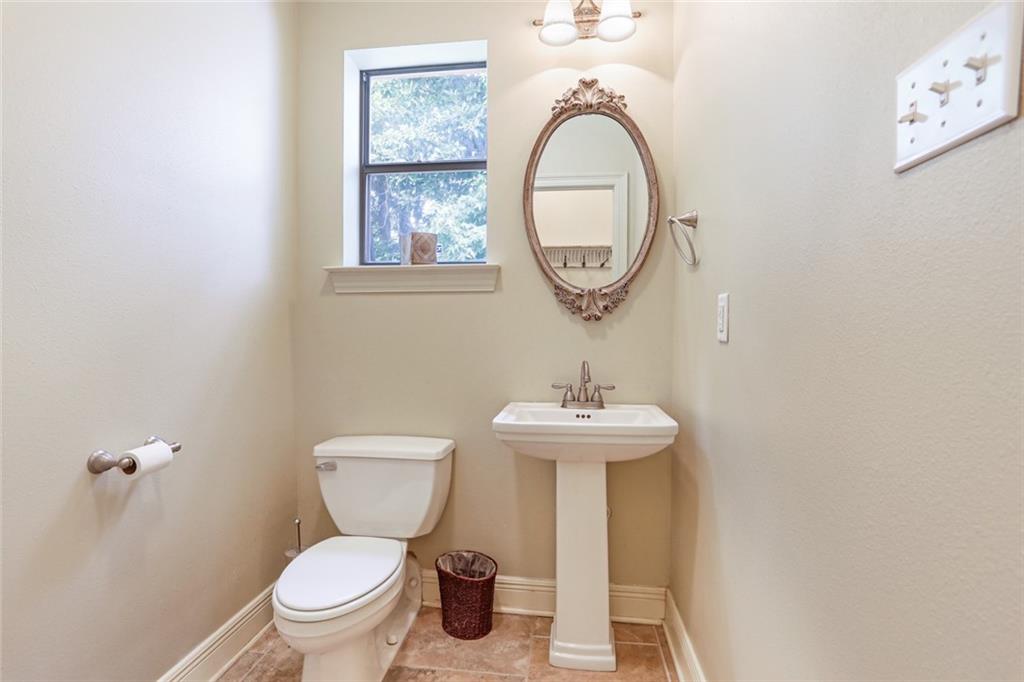 661 Rue Orleans Mandeville, LA 70471 - Photo 17 of 31 Gallery Image 17