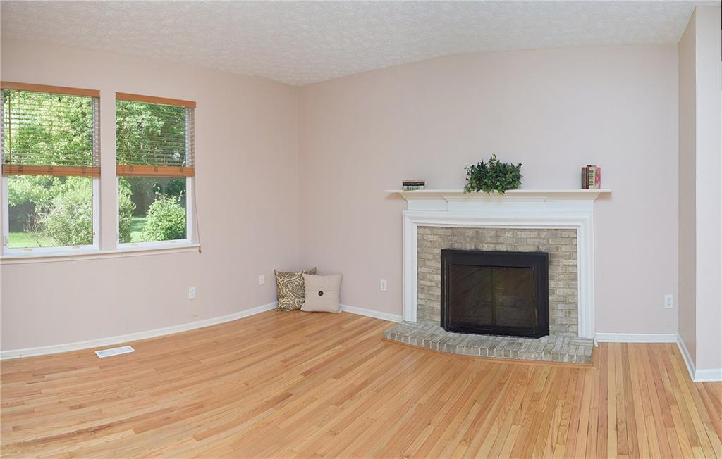 9126 Prairie Ridge Place Indianapolis, IN 46256 - Photo 13 of 44 Gallery Image 13