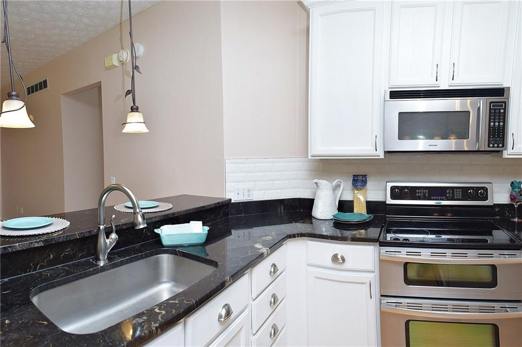 9126 Prairie Ridge Place Indianapolis, IN 46256 - Photo 20 of 44 Gallery Image 20