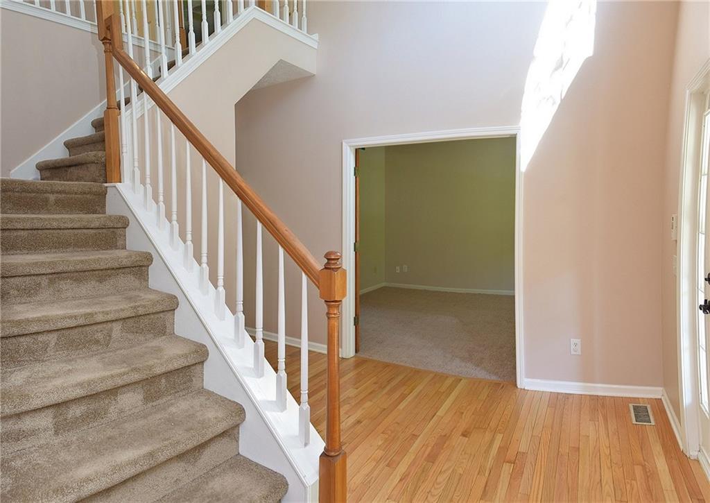 9126 Prairie Ridge Place Indianapolis, IN 46256 - Photo 5 of 44 Gallery Image 5