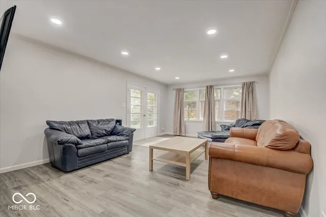 $1,900 | 2203 Cord Street, Speedway, IN 46224