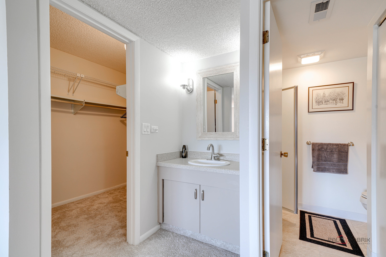 690 Chandler Road, Unit 209 Gurnee, IL 60031 - Photo 14 of 24 Gallery Image 14