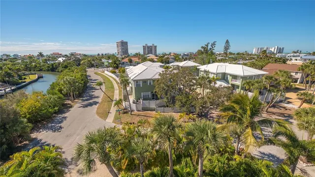 $3,850,000 | 5263 Avenida De Cortez, Sarasota, FL 34242