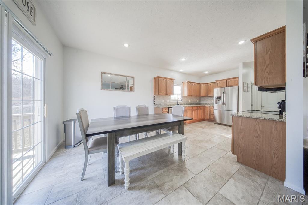 15950 Springhill Drive Rolla, MO 65401 - Photo 4 of 97