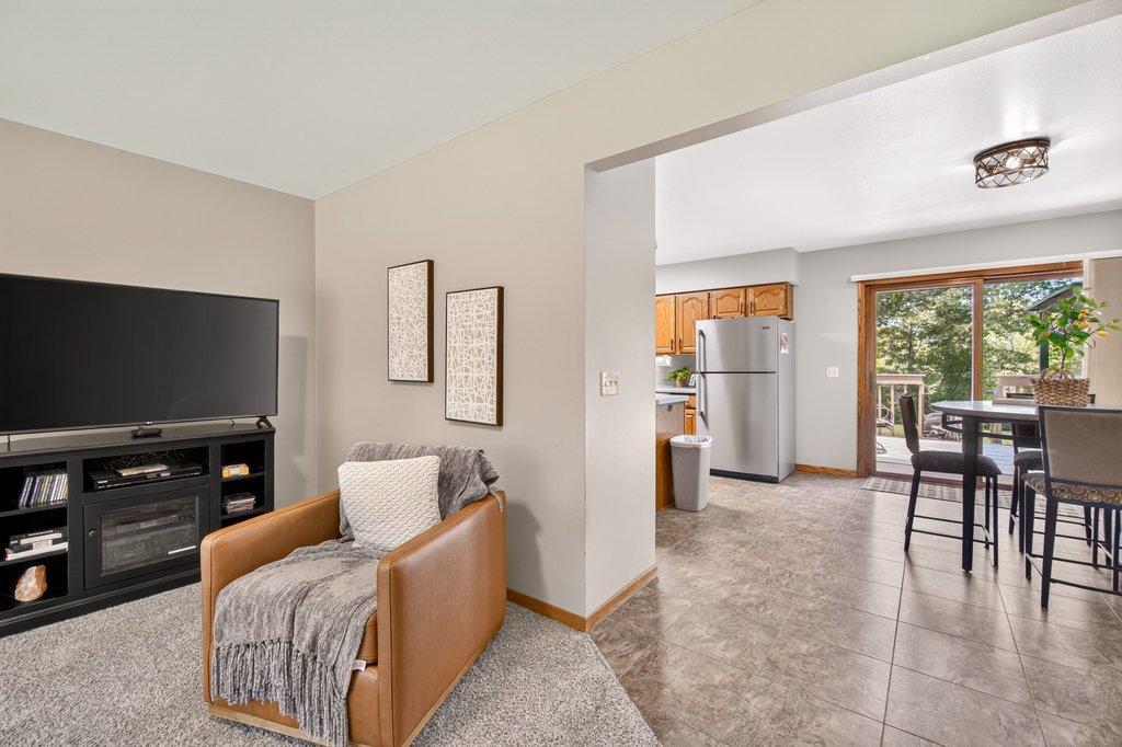 4437 Old Wells Road Eau Claire, WI 54703 - Photo 7 of 65