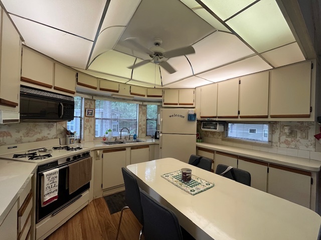 2795 East 28th Road Marseilles, IL 61341 - Photo 5 of 59