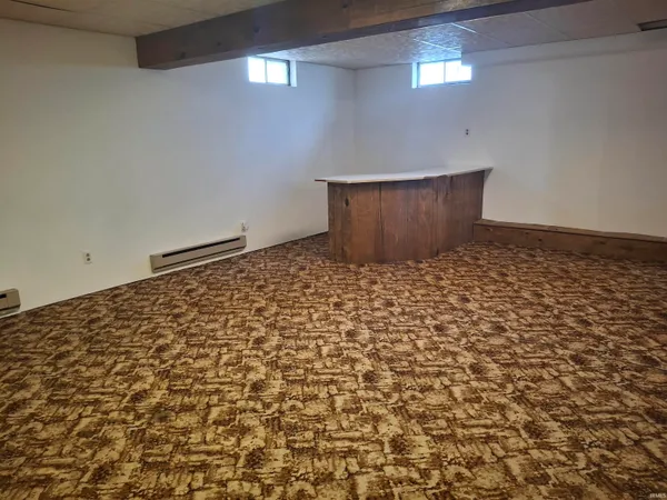 615 South Hamsher Street, Garrett, IN 46738