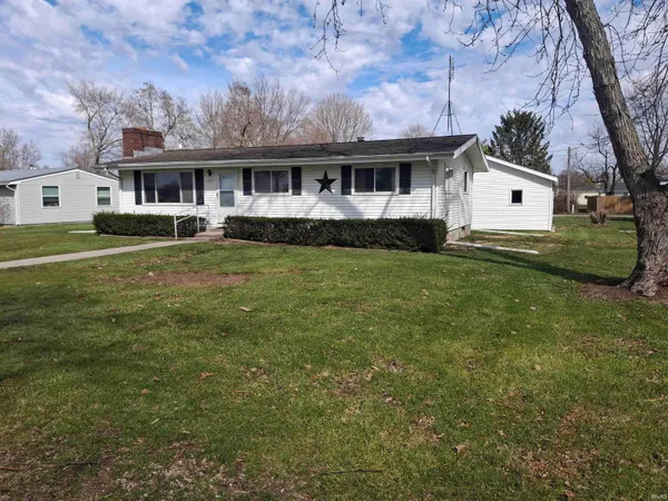 615 South Hamsher Street, Garrett, IN 46738