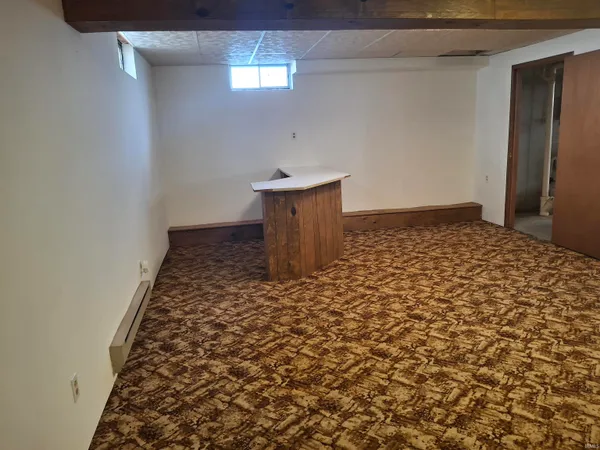 615 South Hamsher Street, Garrett, IN 46738