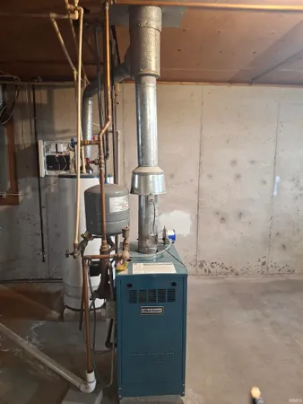 615 South Hamsher Street, Garrett, IN 46738