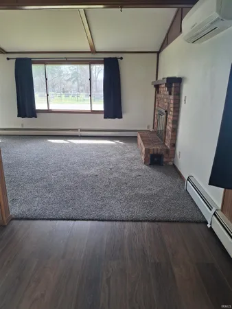 615 South Hamsher Street, Garrett, IN 46738