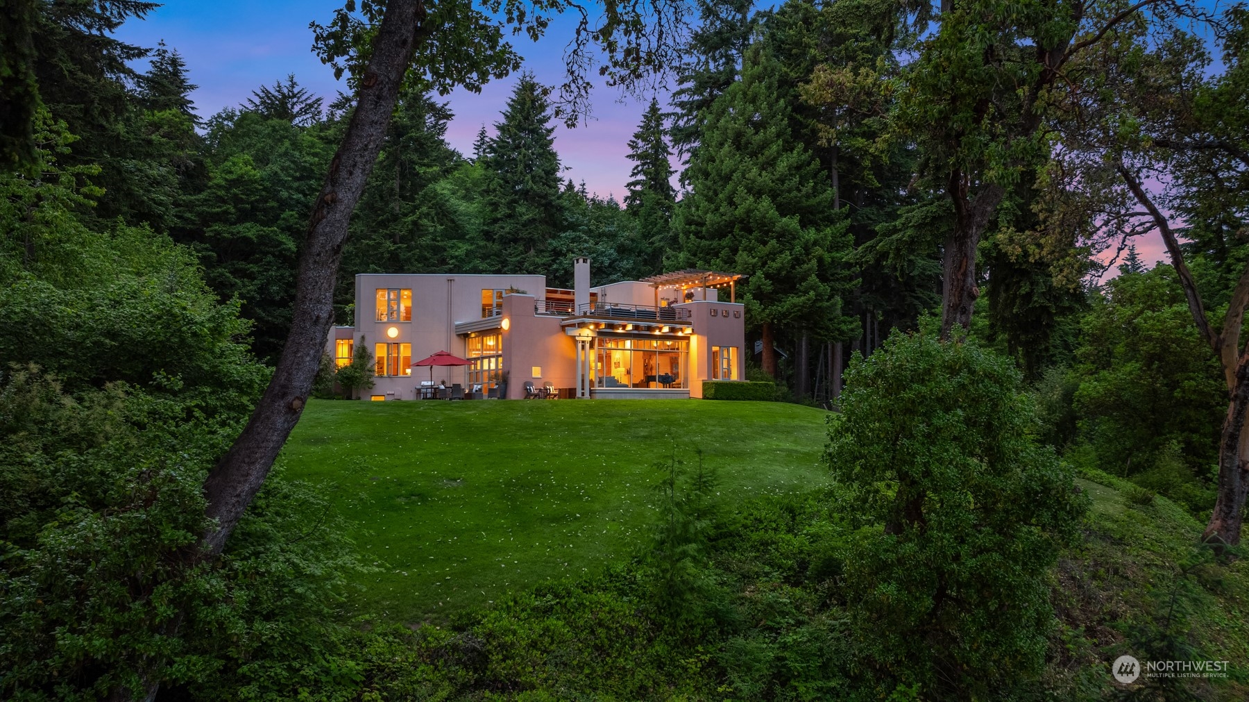 12601 Cunliffe Road Southwest Vashon, WA 98070 - Photo 3 of 40 Gallery Image 3