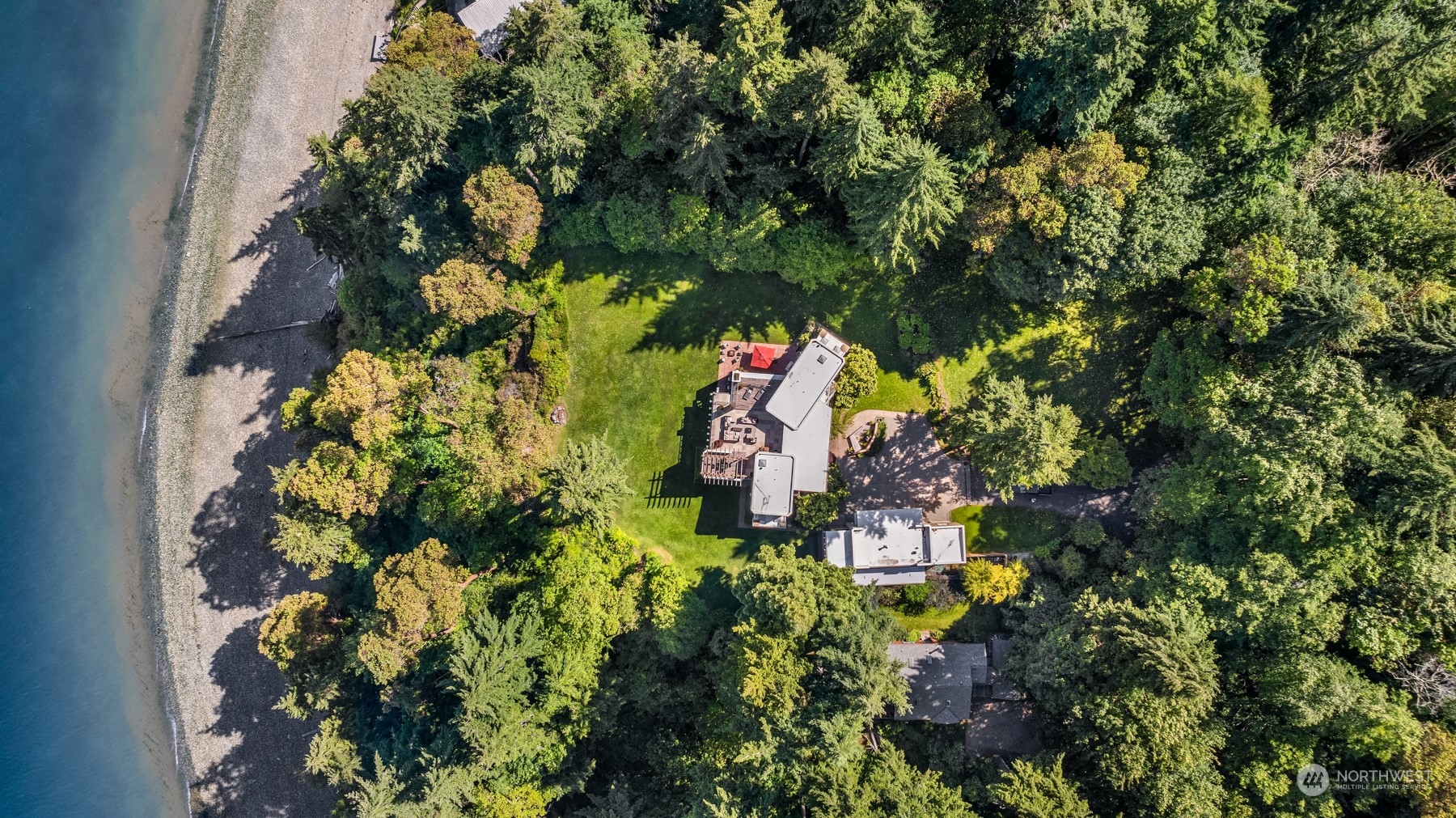 12601 Cunliffe Road Southwest Vashon, WA 98070 - Photo 32 of 40 Gallery Image 32