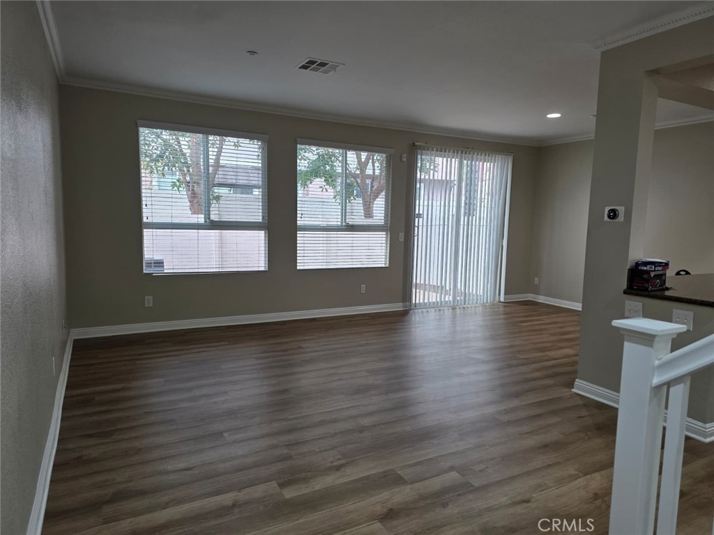 7161 East Rancho Cucamonga, CA 91739 - Photo 3 of 13 Living Room