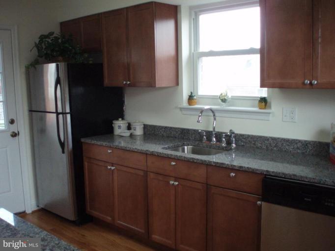 11015 Cone Lane Silver Spring, MD 20902 - Photo 6 of 10 Kitchen #2