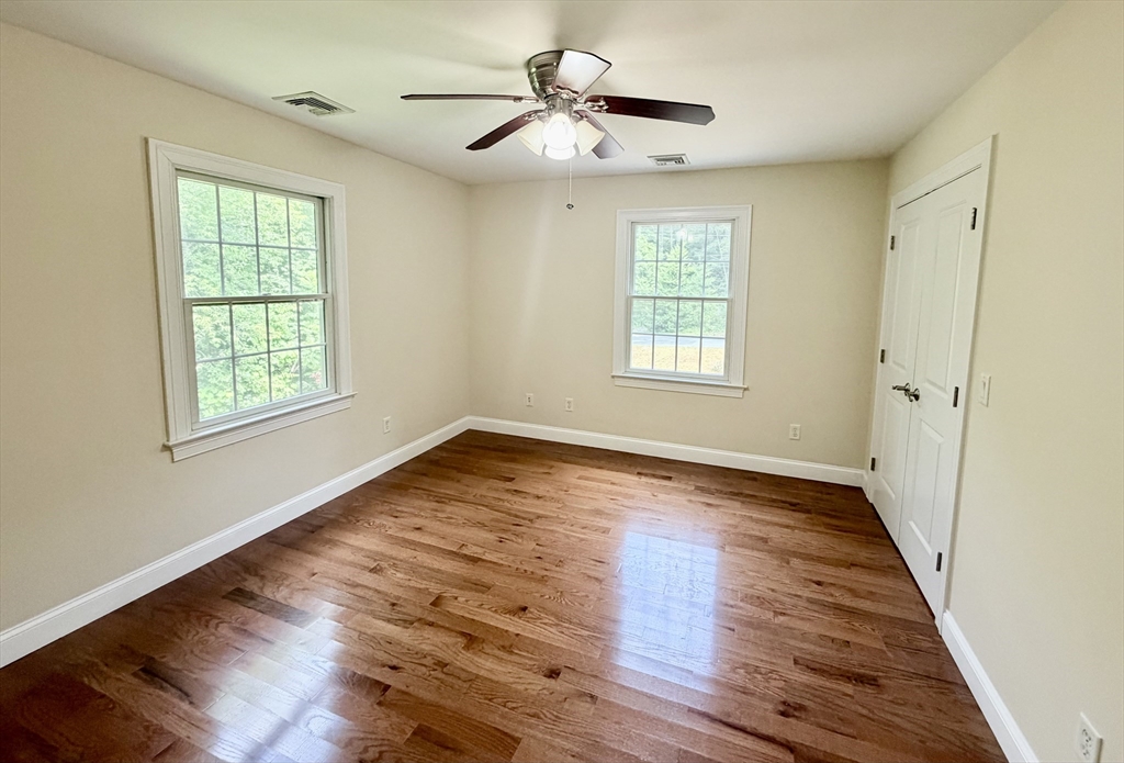 41 Thresher Road Hampden, MA 01036 - Photo 18 of 30