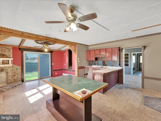 $219,000 | 722 East Mountain Road, Hegins, PA 17938