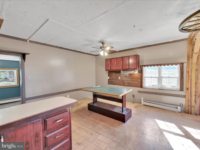 $219,000 | 722 East Mountain Road, Hegins, PA 17938