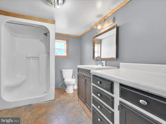 $219,000 | 722 East Mountain Road, Hegins, PA 17938