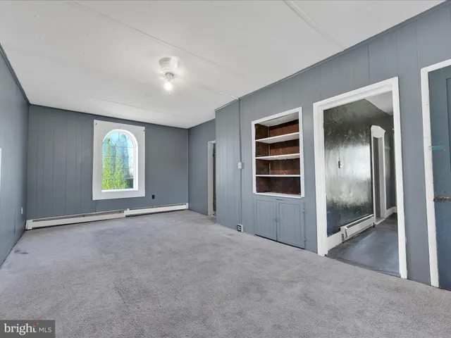 $219,000 | 722 East Mountain Road, Hegins, PA 17938