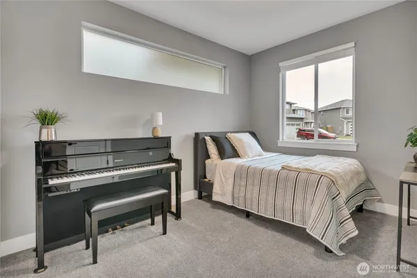 $899,990 | 6106 232nd Avenue East, Buckley, WA 98321