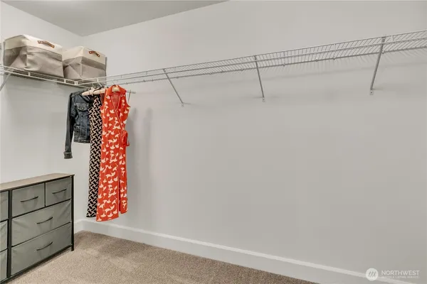 $899,990 | 6106 232nd Avenue East, Buckley, WA 98321