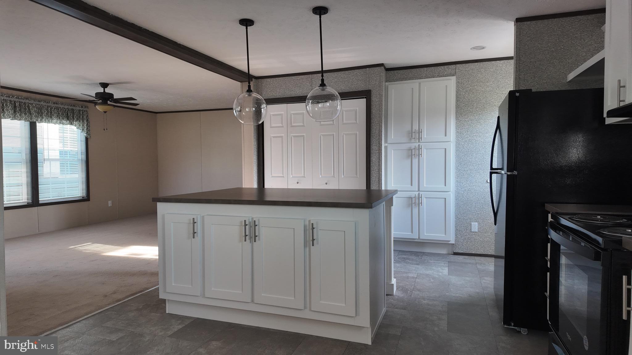 2114 Scull Street Lebanon, PA 17046 - Photo 6 of 11