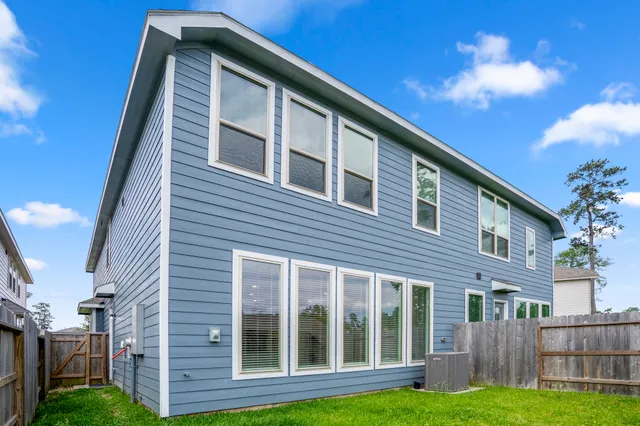 $294,999 | 613 Royal Arch Drive, Conroe, TX 77304