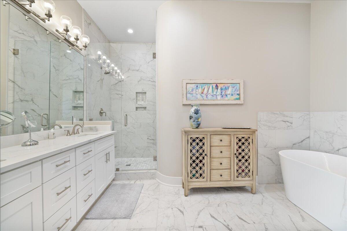 1825 Tuscana Place Miramar Beach, FL 32550 - Photo 24 of 38 Primary Bath