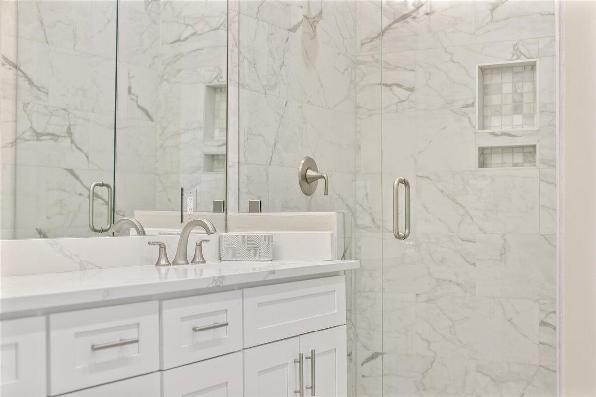 1825 Tuscana Place Miramar Beach, FL 32550 - Photo 9 of 38 Primary En-suite