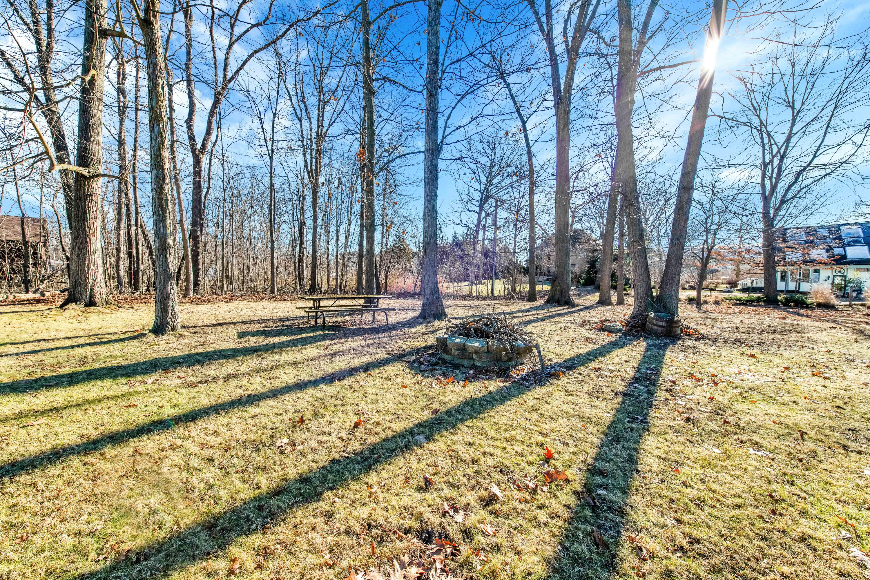 9205 Lake Road Grosse Ile, MI 48138 - Photo 23 of 42 9205 Lake Road - HD Drone Photography_21