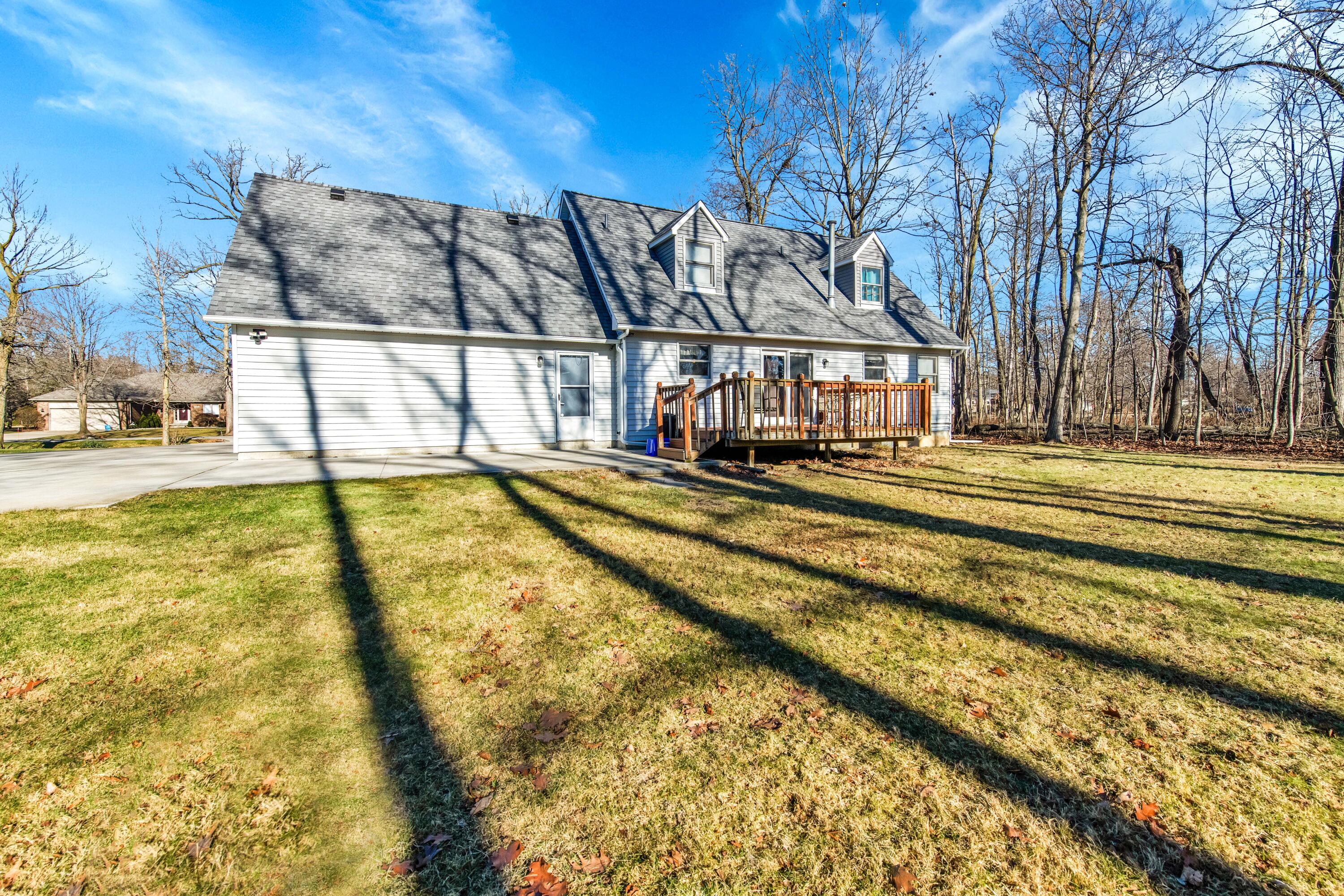 9205 Lake Road Grosse Ile, MI 48138 - Photo 24 of 42 9205 Lake Road - HD Drone Photography_22