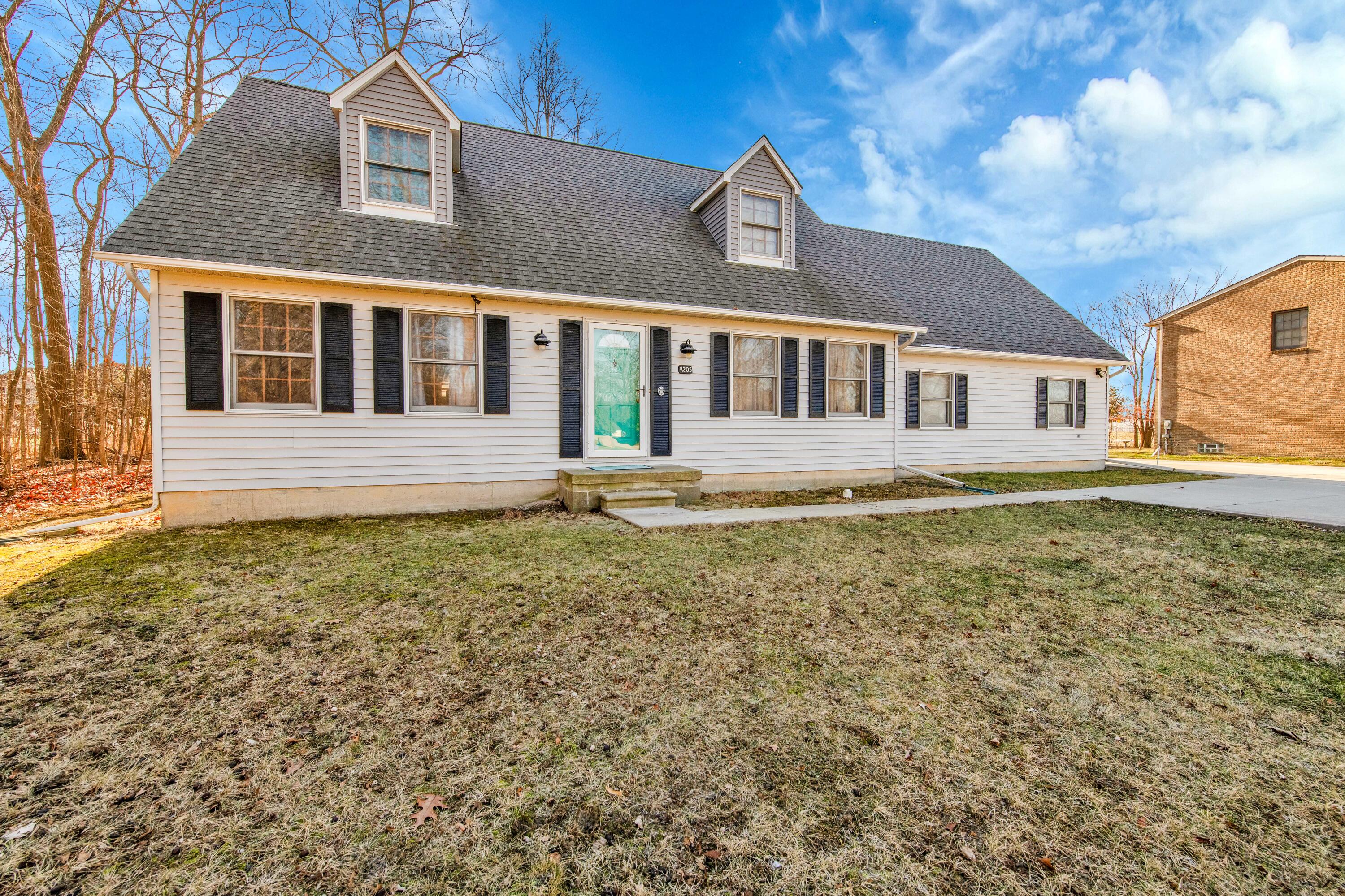9205 Lake Road Grosse Ile, MI 48138 - Photo 30 of 42 9205 Lake Road - HD Drone Photography_29